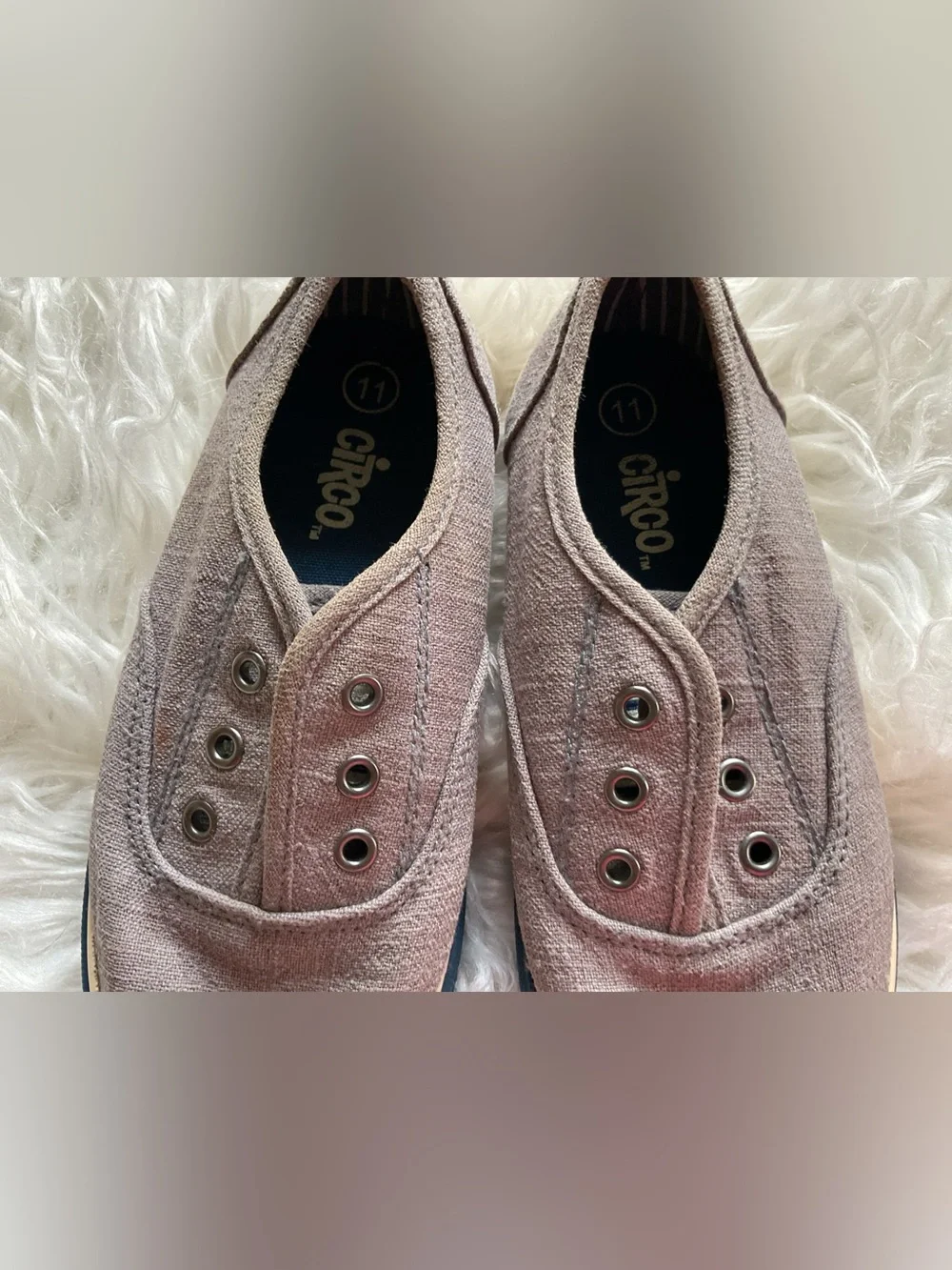 Circo Mauve Slip-On Canvas Sneakers with Cream Sole kids shoes Size 11